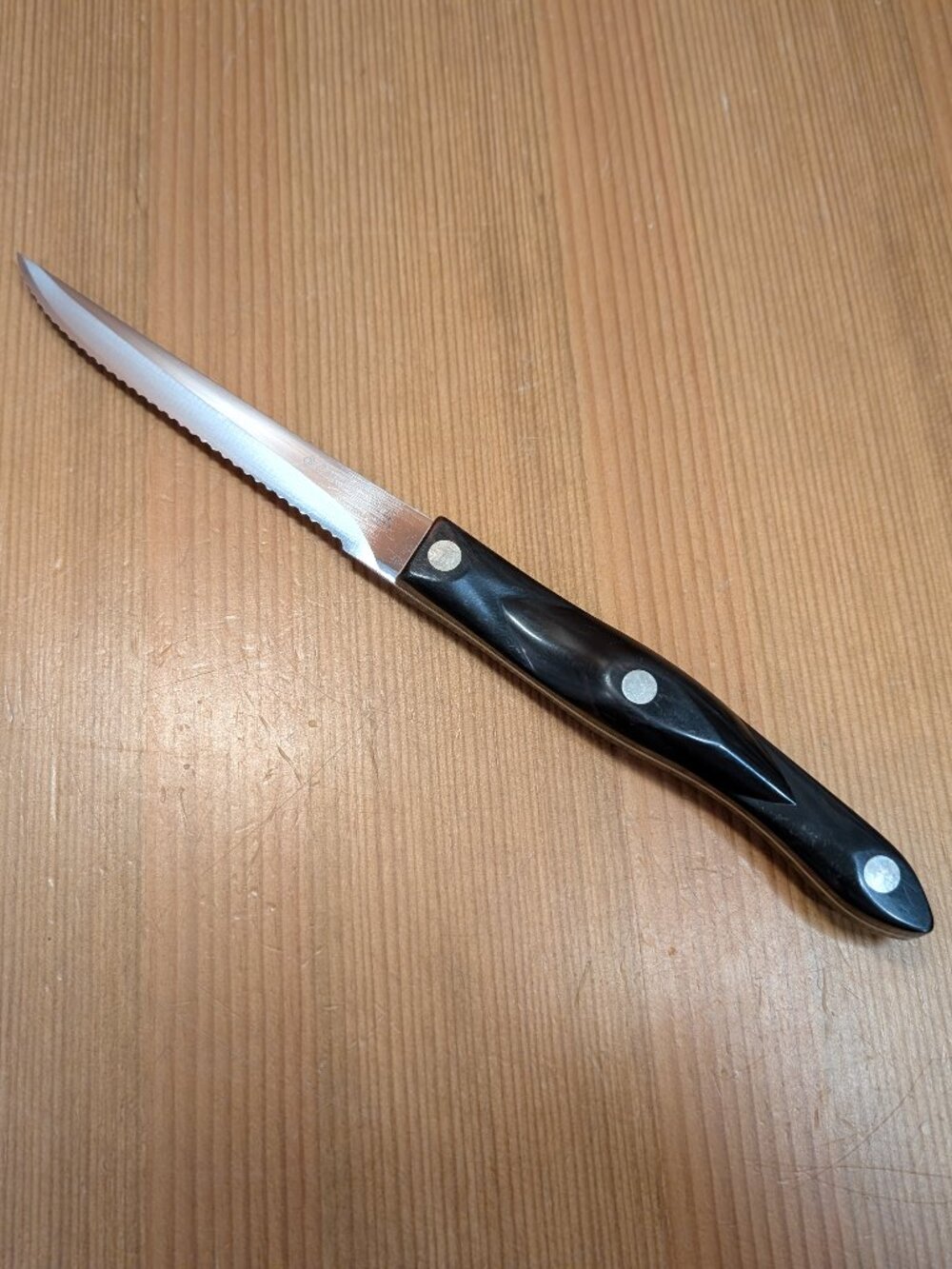 CUTCO #1721 KA Serrated Trimmer Full Tang Knife Classic Ergonomic Handle USA EUC